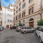Nosdom - Navona Design Lägenhet *