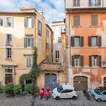 Nosdom - Navona Design