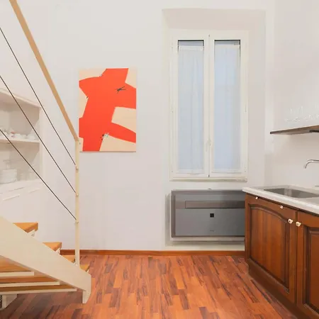 Nosdom - Navona Design * Rom