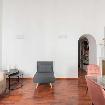 Nosdom - Navona Design Apartment