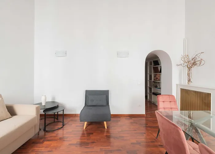 Nosdom - Navona Design Apartment